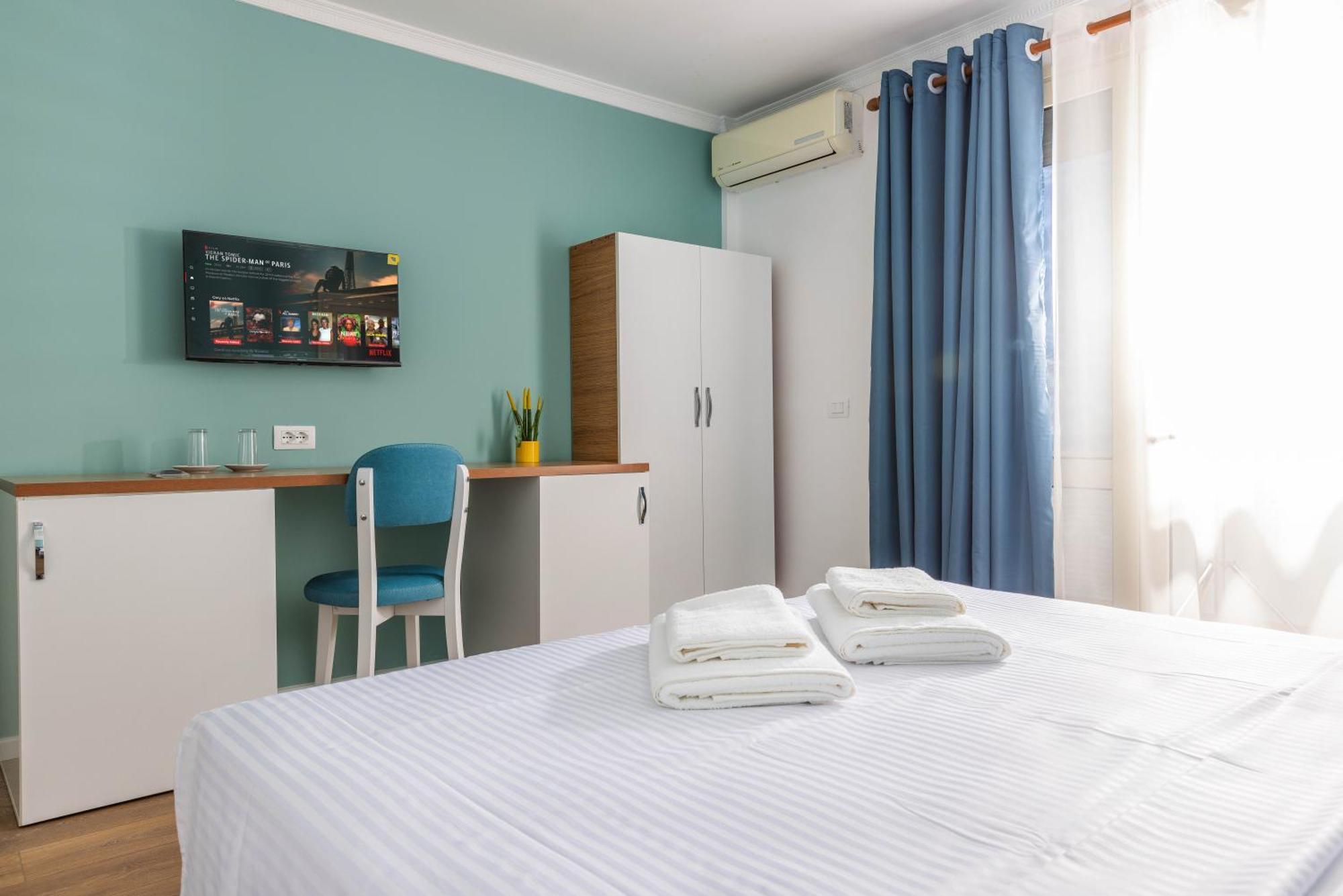 Hotel Vila Max Дуррес Екстер'єр фото