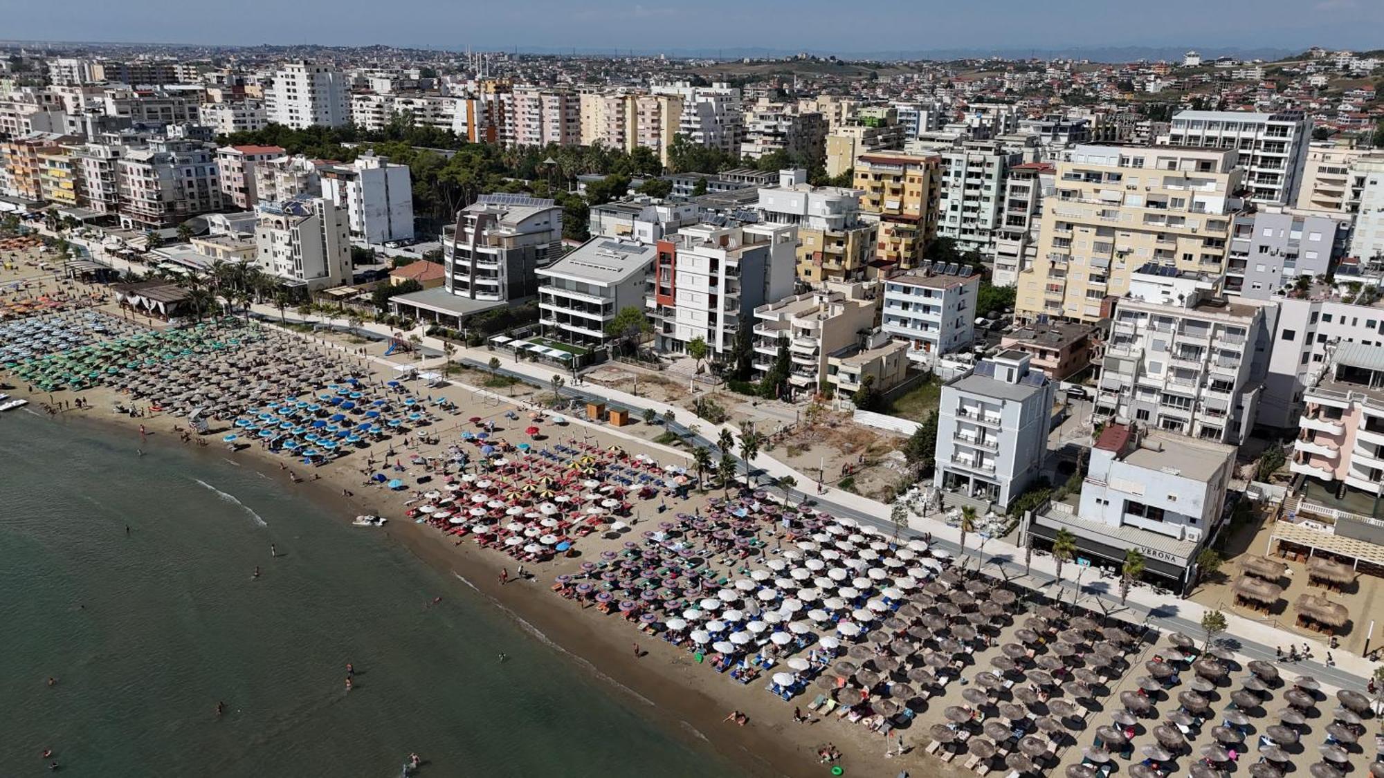 Hotel Vila Max Дуррес Екстер'єр фото