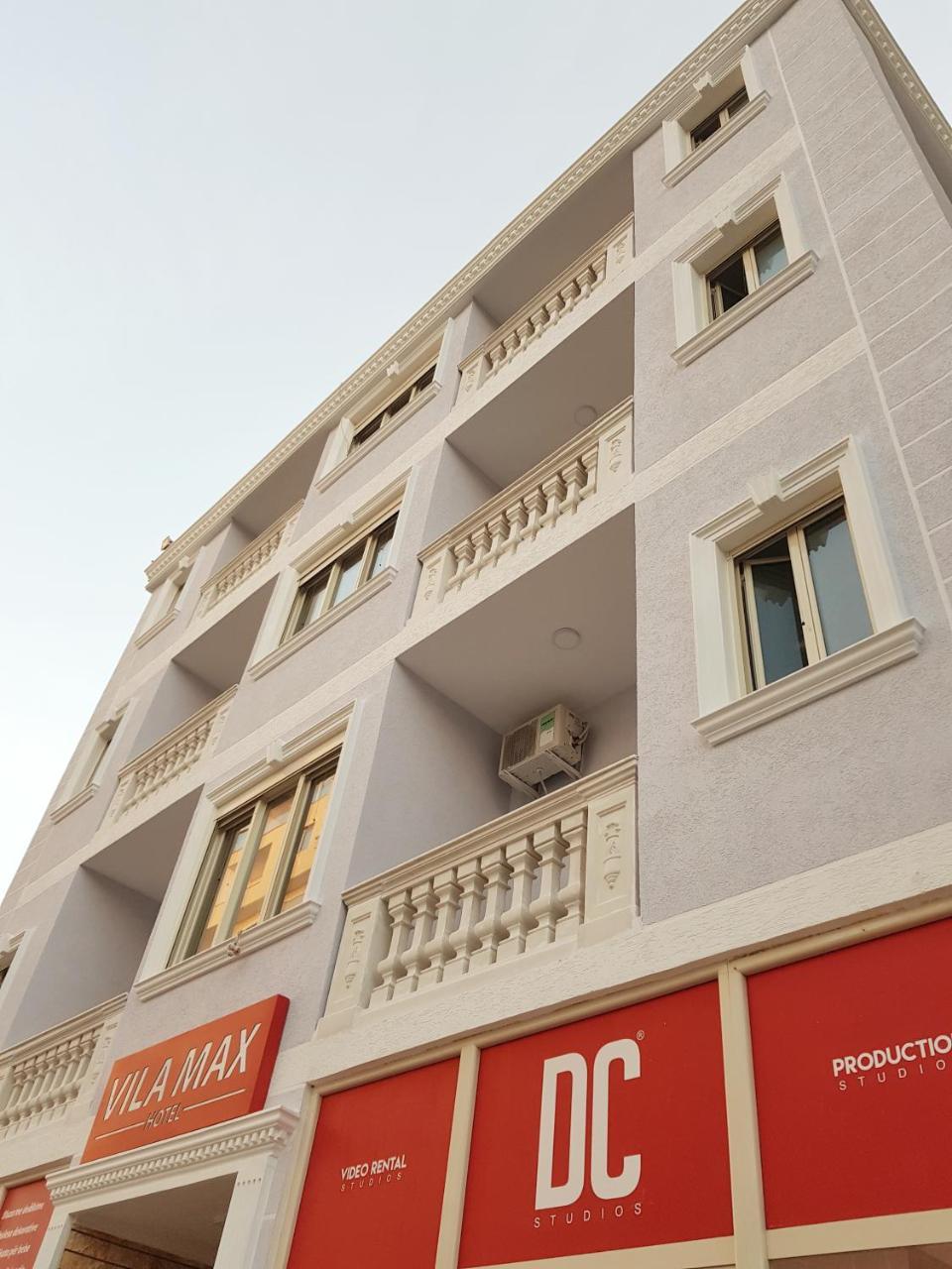 Hotel Vila Max Дуррес Екстер'єр фото